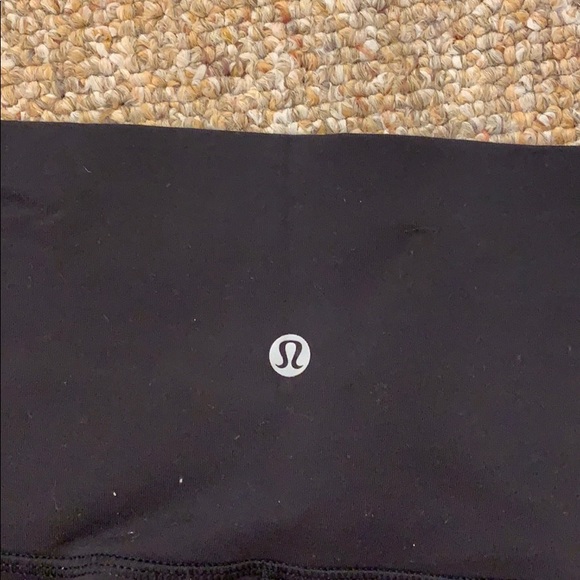 Lululemon mesh leggings - Picture 2 of 2